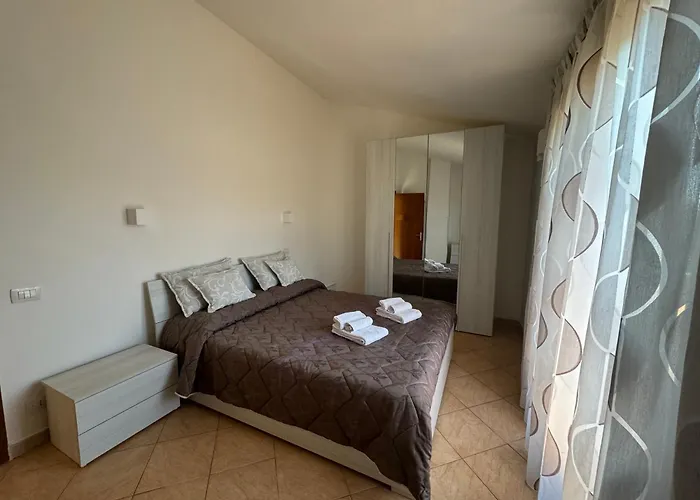 Smeralda Apartment *